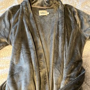 NWOT Ugg Bathrobe